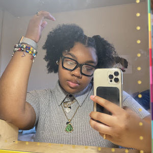 Meet your Posher, Jaila